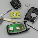 Broken,Or,Damaged,Car,Key,Fob,And,New,Remote,Vehicle